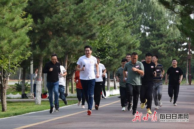 高陵最新女工招聘信息，變化中自信成長(zhǎng)，攜手共創(chuàng)輝煌未來(lái)