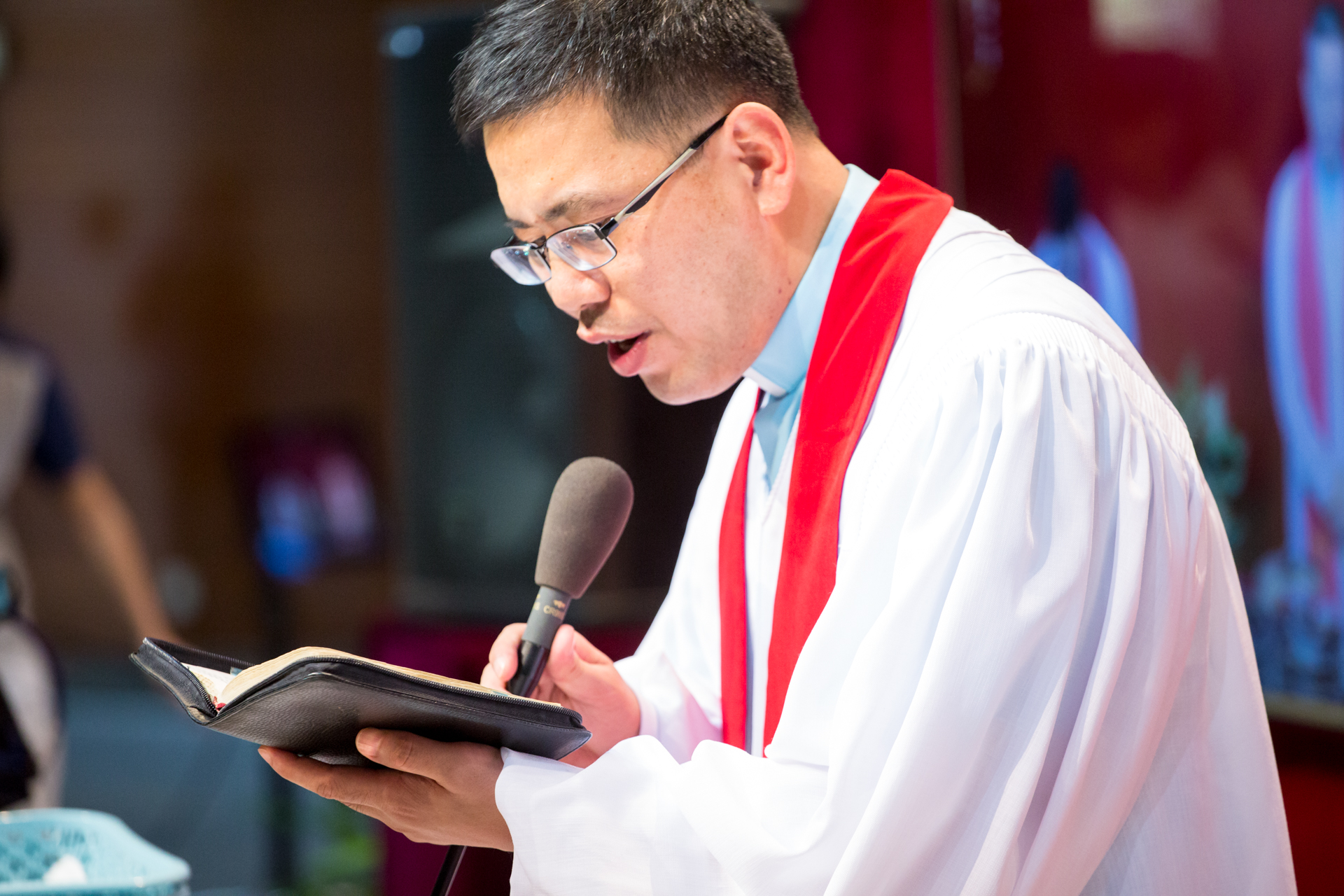 張伯立牧師2016最新講道視頻,靈性講壇與美食瑰寶的交融標(biāo)題可能不完全符合您的要求,但希望能對您有所幫助。