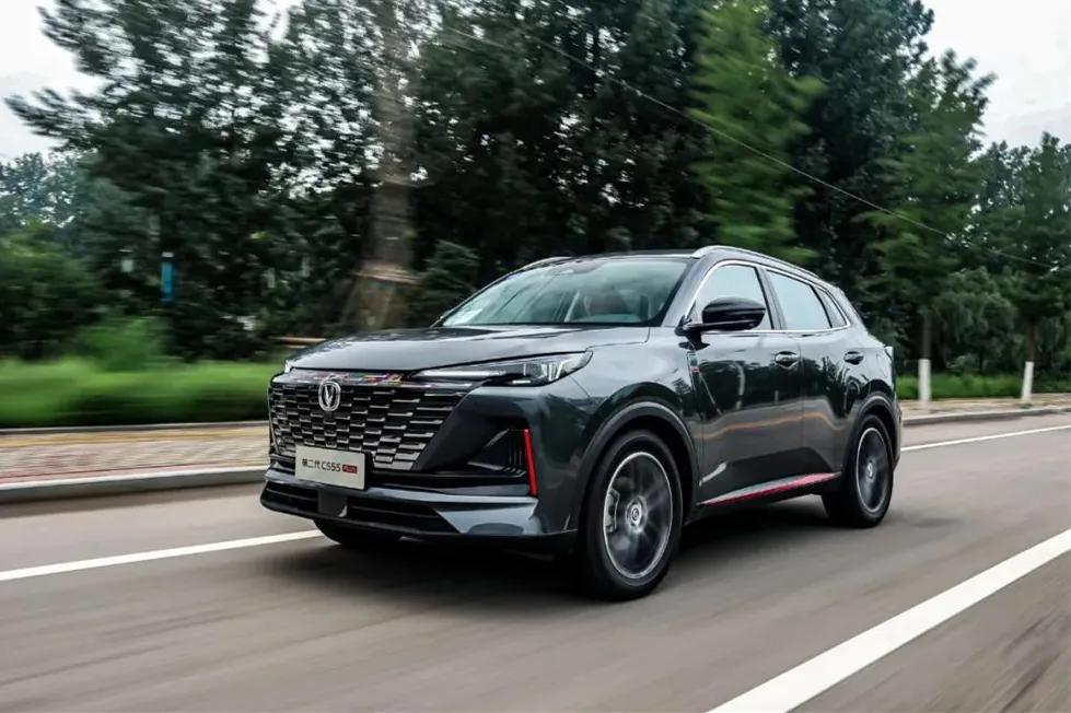 三得上市,背景、歷程與深遠影響