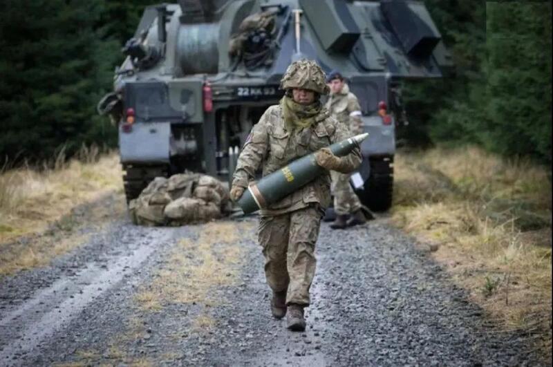 國際比賽足球場尺寸揭秘,自然美景之旅的啟程點