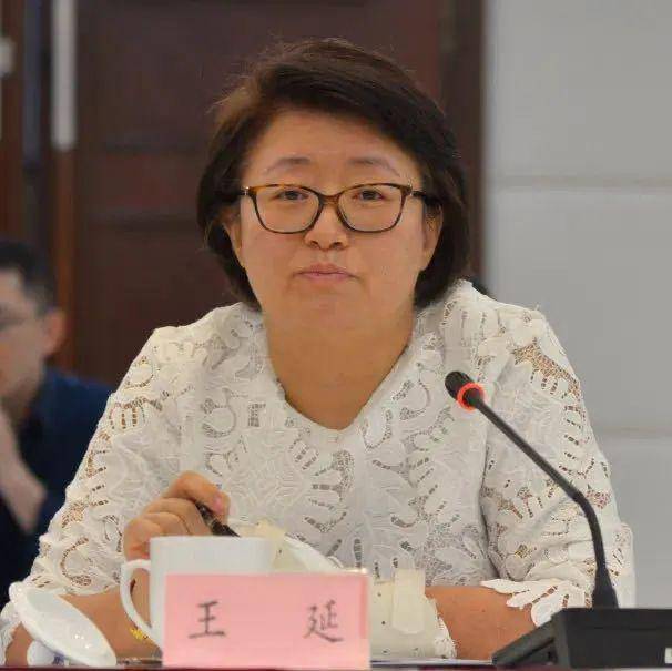 王延最新動態，潮流引領者，舞臺之外更精彩！