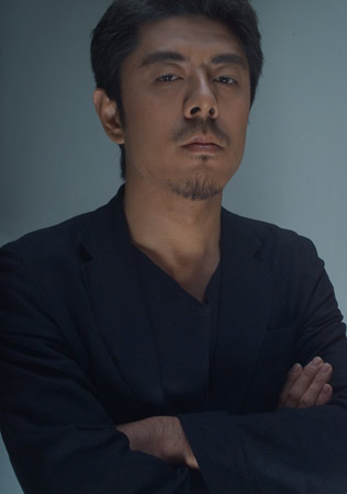 演員馬巖松，演藝之路的閃耀之星